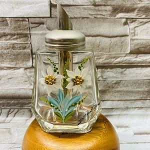 Vintage sugar dispenser